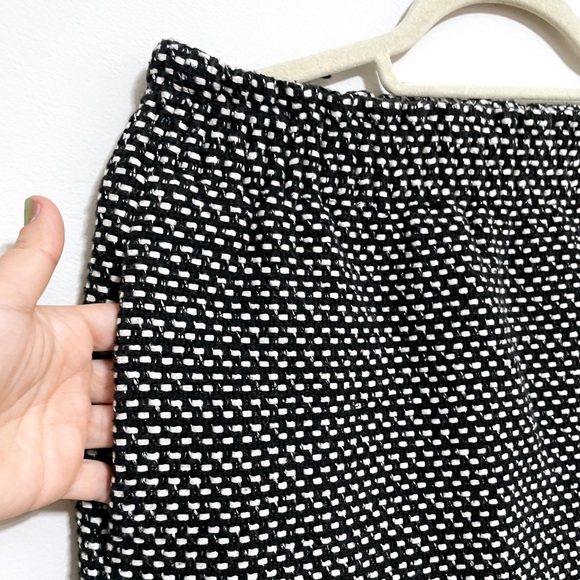 J. Crew Pencil Skirt in Warm Cozy Woven Fabric with Metallic Thread and Pockets - Picture 1 of 7